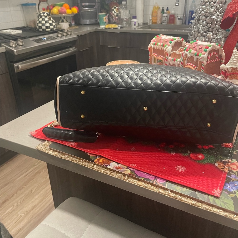 Beautiful Valentino Orlando Leather bag - Picture 9 of 13